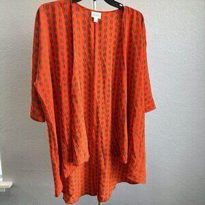 LuLaRoe Lindsay Medium‎ Red Orange Arrows Vertical Stripes Small